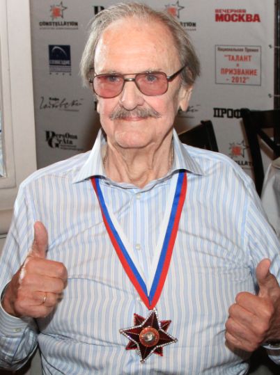 Юрий Яковлев