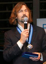 Никас Сафронов
